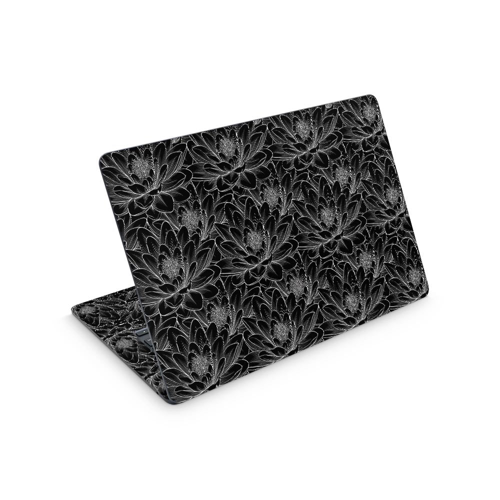 Floral Damask Black MacBook Air 15 M2 (2023) Skin