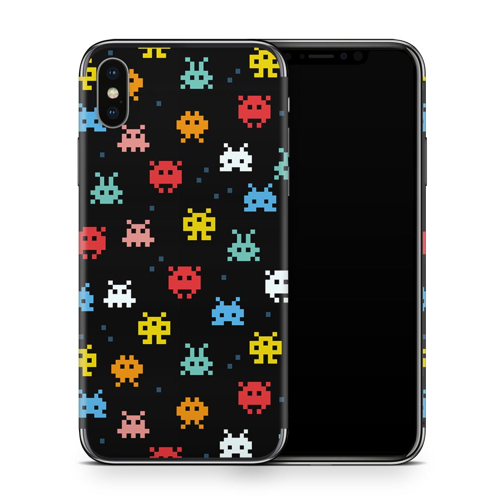 Space Invaders iPhone X Skin