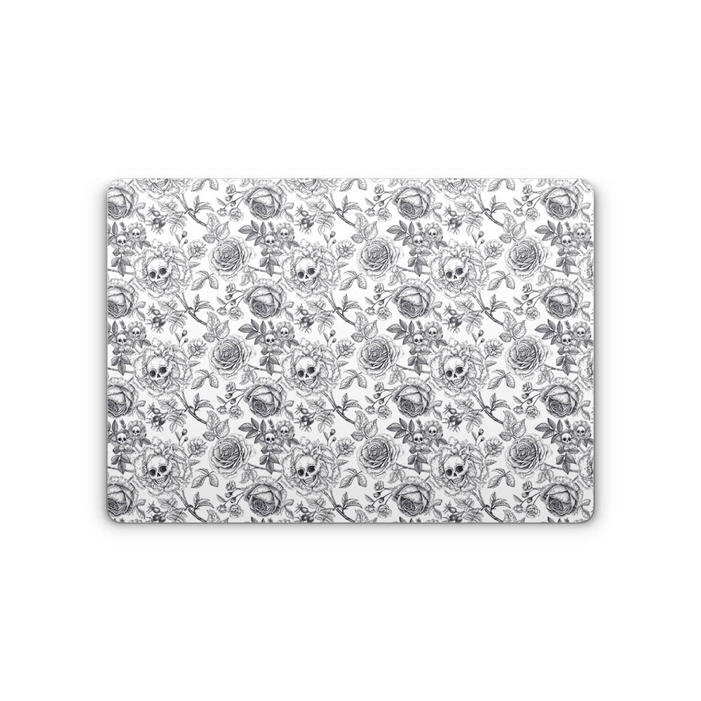 BW Skull & Roses MacBook Neo 13 Skin