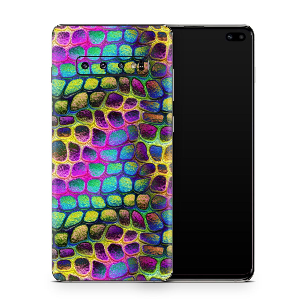 Fuzzy Rainbow Crocskin Galaxy S10 Skin