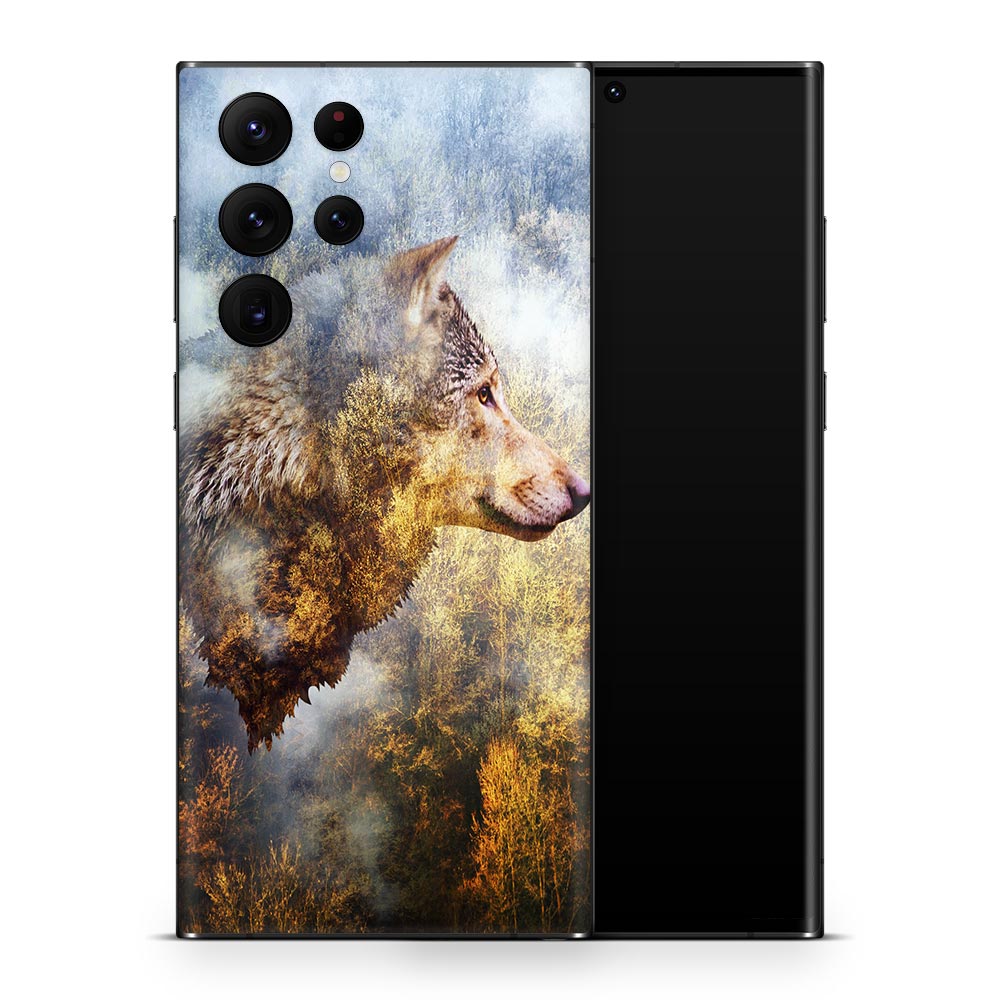 Forest Wolf Galaxy S22 Skin