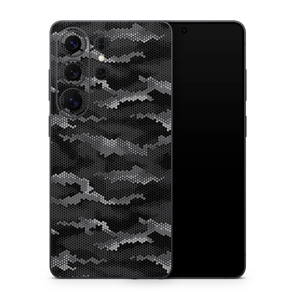 Honeycomb Camo Galaxy S26 Skin