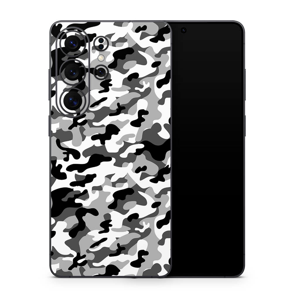 Snow Camo Galaxy S26 Skin