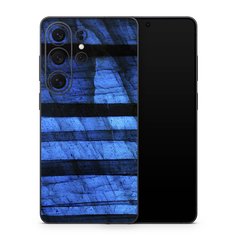 Labradorite Blue Galaxy S26 Skin