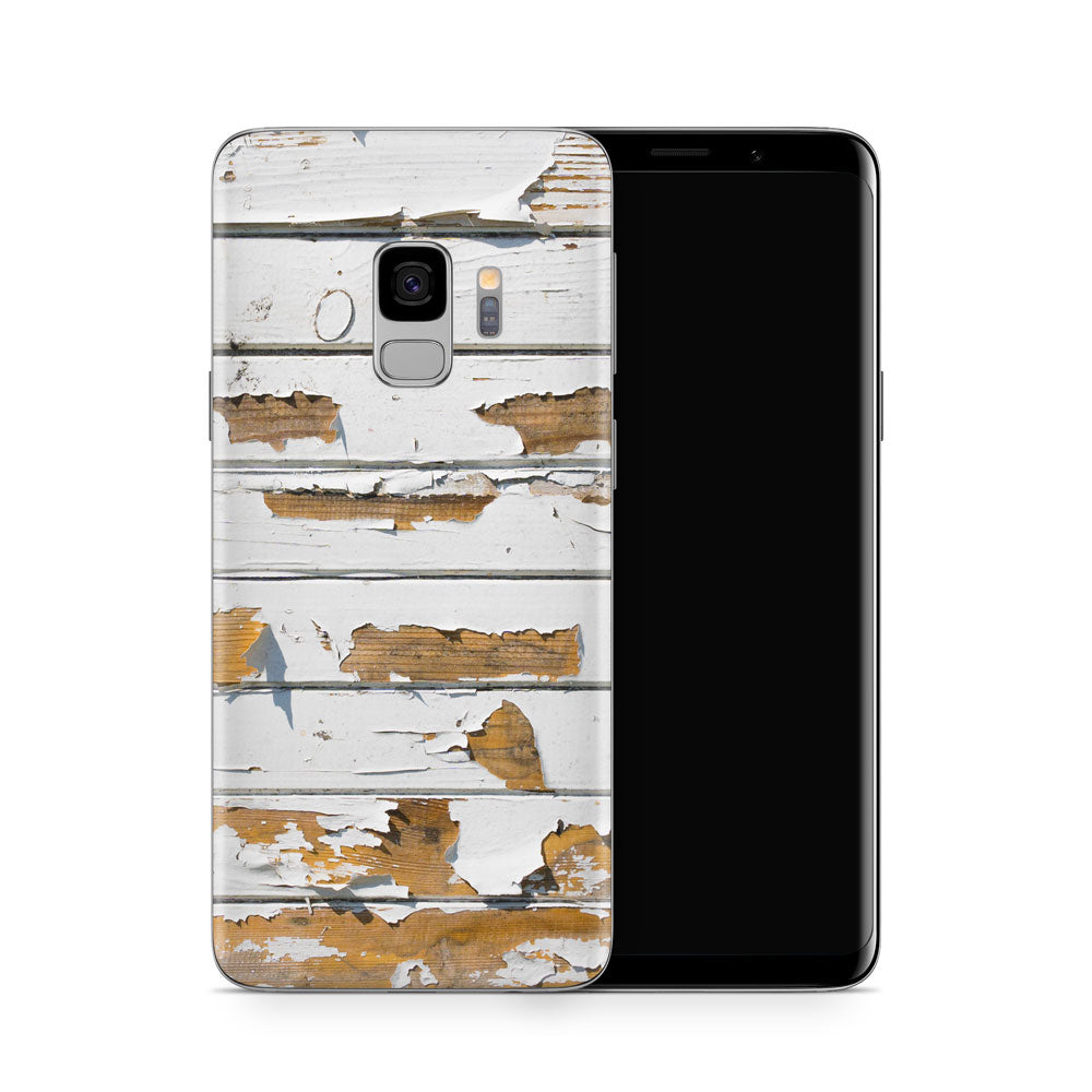 Peeling Wood Panels Galaxy S9 Skin