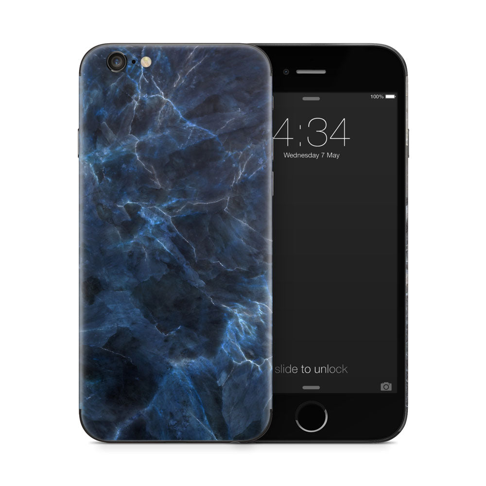 Blue Marble iPhone 6/6S Skin