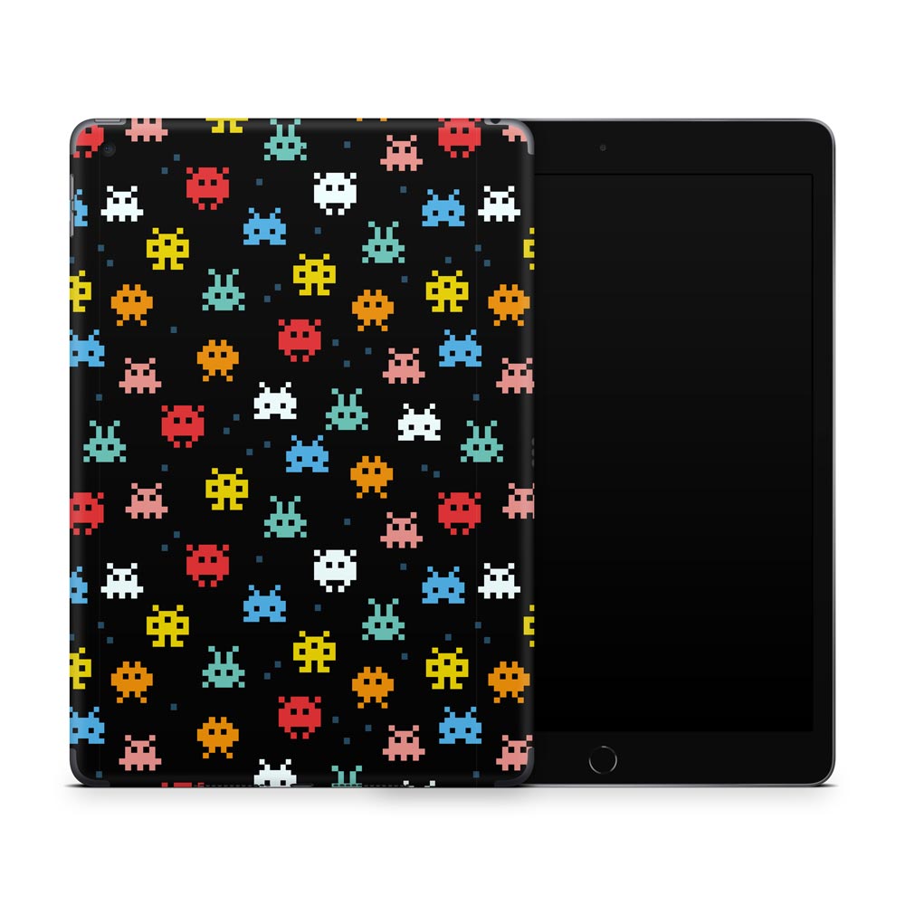 Space Invaders Apple iPad 9 Skin