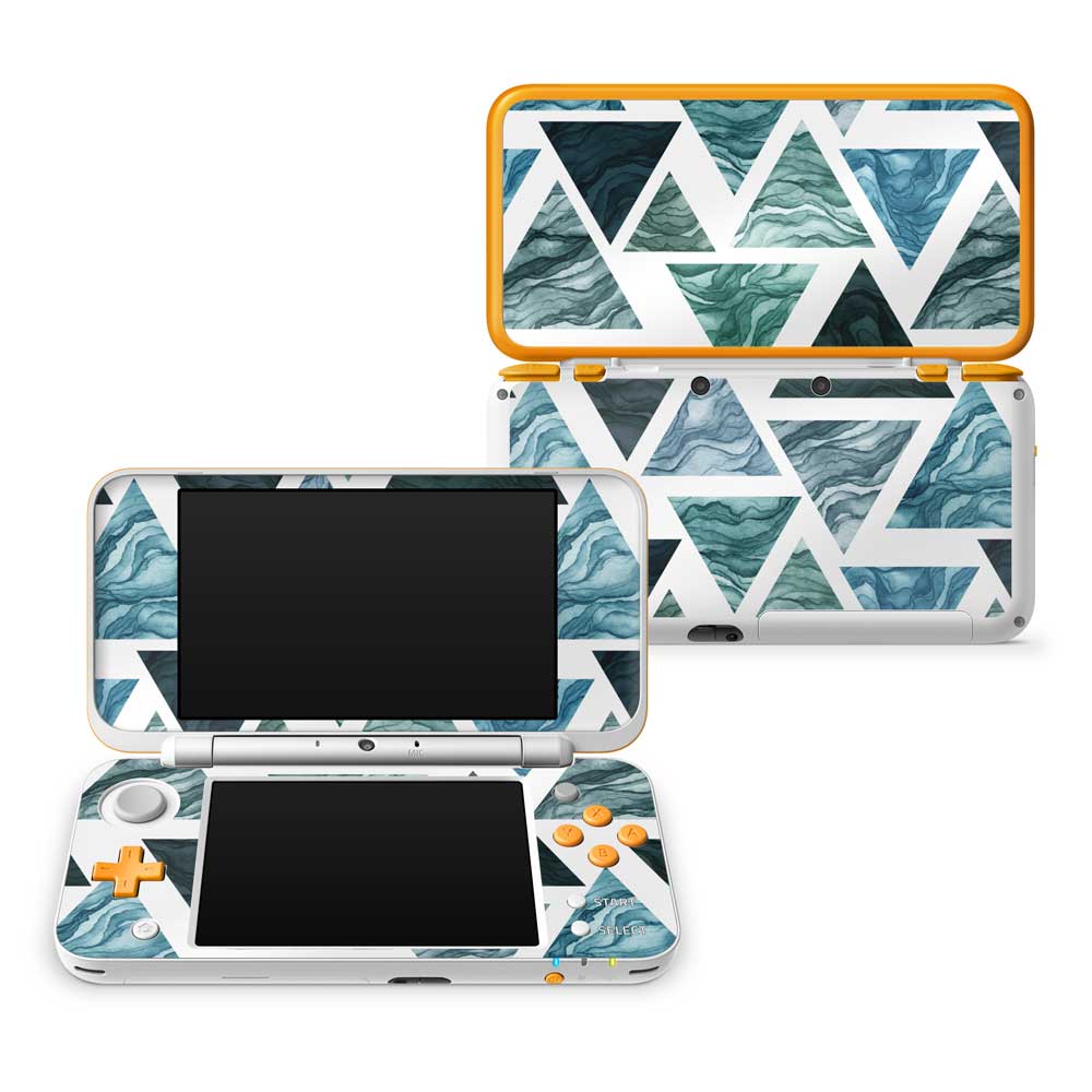 Watercolour TriWave Nintendo 2DS XL Skin